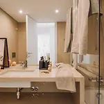 Giuseppe - 1 Bedroom And Parking In Alvalade Apartament Lizbona